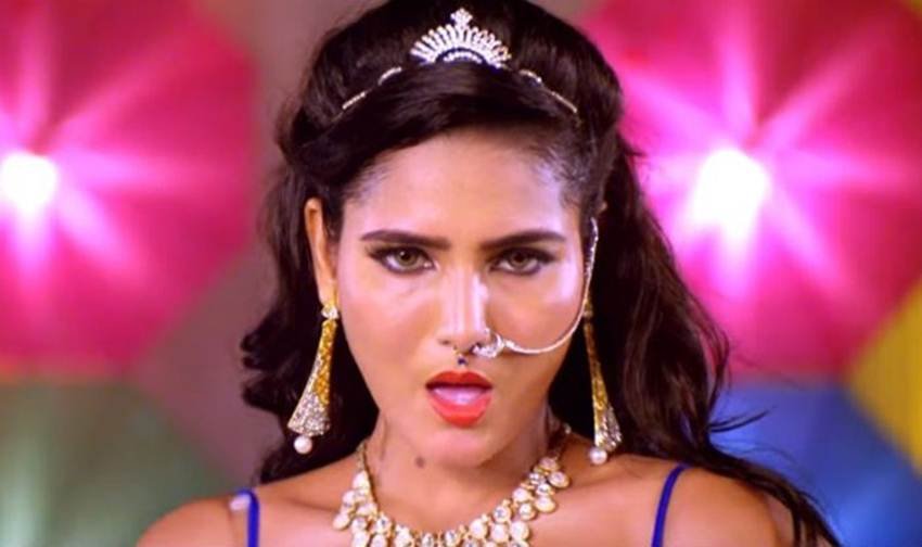 pallavi singh,daaru bihar me bain,bhojpuri sunny leone,pallavi singh bhojpuri actress,bhojpuri,item,news,song,sunny leone