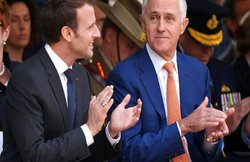 फ्रेंच राष्‍ट्रपति ने ऑस्‍ट्रेलियाई पीएम की पत्‍नी को कहा ‘डिलिशियस’, बवाल