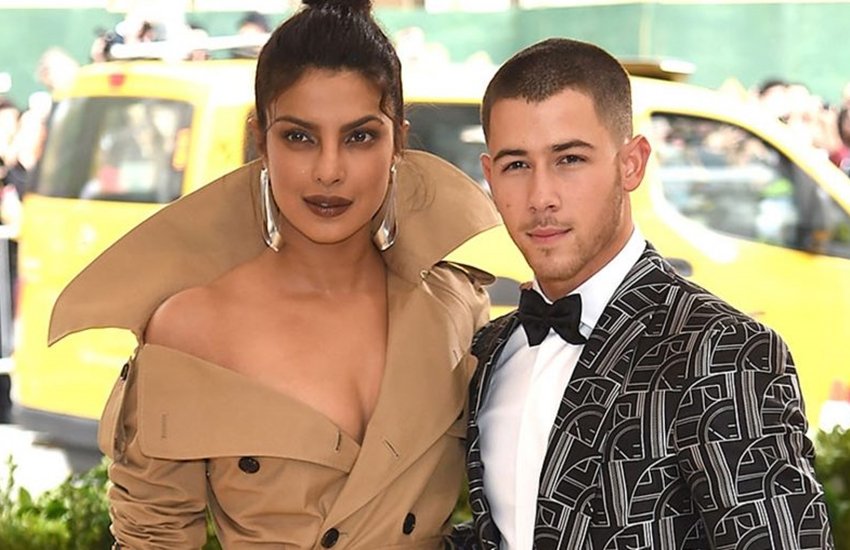 निक और प्रियंका कई बार साथ नज़र आ चुके हैं। निक और प्रियंका कई बार साथ नज़र आ चुके हैं।