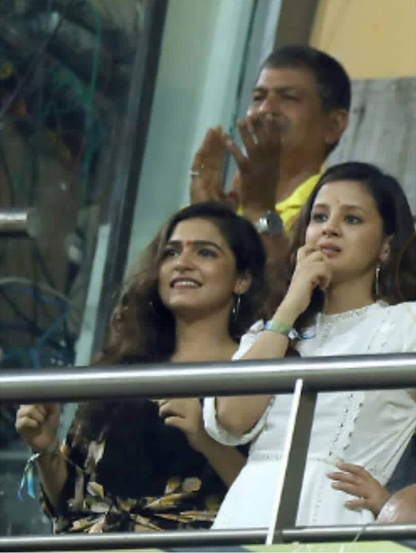 ipl, ipl 2018 winner, ipl winner, ipl 2018 winner team, ipl 2018 winner team, csk, csk, srh, ipl winner, ipl wnner team, ipl winner team prize money, Ziva dhoni, Sakshi Dhoni, Ziva dhoni with ms dhoni, CSK