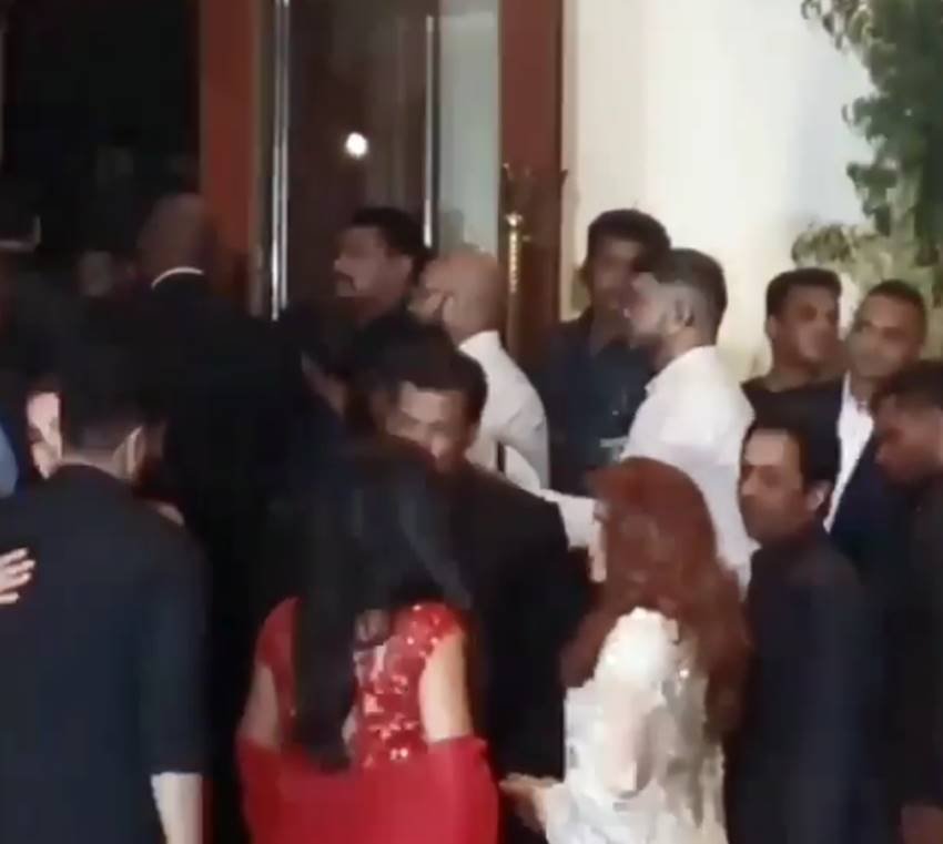 Salman Khan, Salman Khan pics, Katrina Kaif, Katrina Kaif pics, Sonam Kapoor, Sonam Kapoor wedding, Sonam Kapoor marriage, Salman Khan kiss, Salman Khan kiss pics, Salman Khan kiss photos, Katrina Kaif kiss, Katrina Kaif kiss pics, Katrina Kaif kiss photos, Katrina Kaif and salman khan, salman khan and Katrina Kaif, Wedding Party, Wedding Party pics, Wedding Party photos, photo gallery