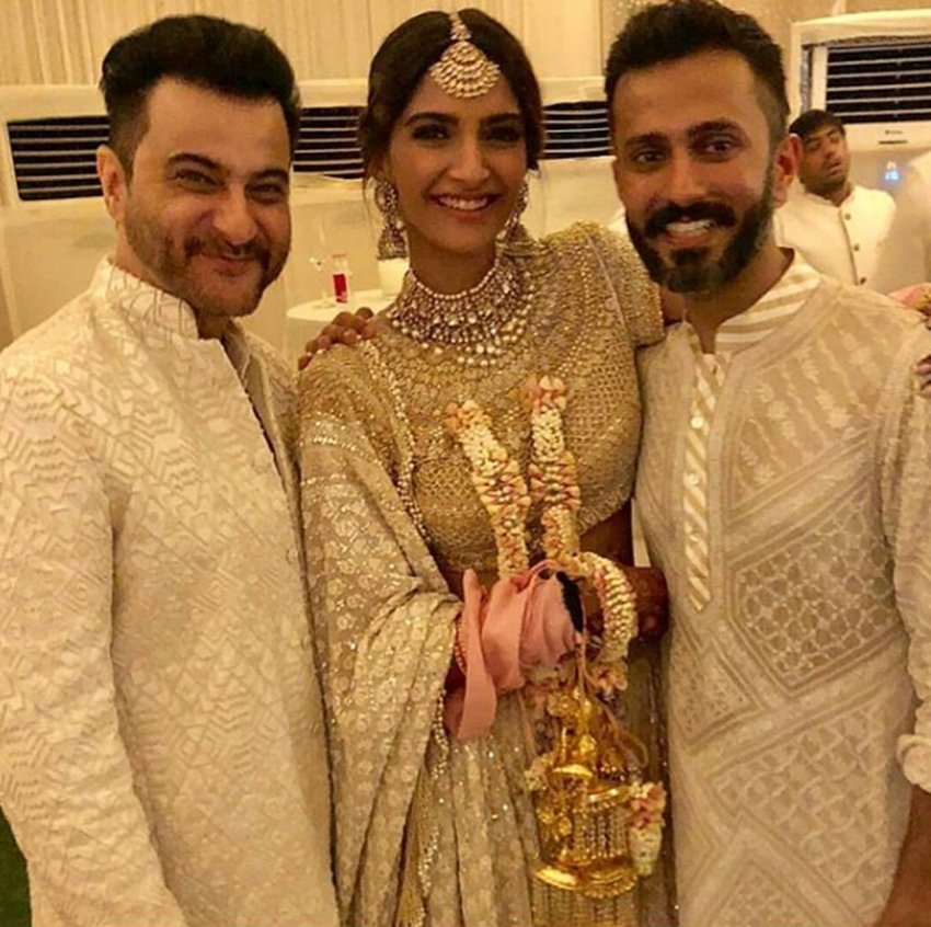 sonam kapoor, sonam kapoor marriage, sonam kapoor wedding, sonam kapoor marriage pics, sonam kapoor wedding pics, anand ahuja, Sonam Kapoor and Anand Ahuja, Sonam Kapoor and Anand Ahuja Wedding, Sonam Kapoor and Anand Ahuja Marriage