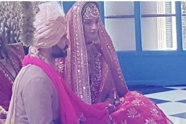 sonam kapoor, sonam kapoor marriage, sonam kapoor wedding, sonam kapoor marriage pics, sonam kapoor wedding pics, anand ahuja, Sonam Kapoor and Anand Ahuja, Sonam Kapoor and Anand Ahuja Wedding, Sonam Kapoor and Anand Ahuja Marriage