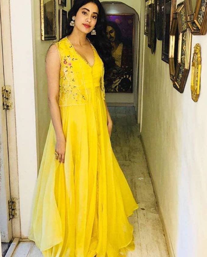 Actress janhvi kapoor, janhvi kapoor in dhadak, janhvi kapoor and ishan khatar movie, janhvi kapoor debut film dhadak, janhvi kapoor,janhvi kapoor, janhvi kapoor ready for her debut movie, janhvi kapoor in dhadak promotion, see janhvi kapoor pictures in yellow dress, entertainment news, bollywood news, television news, entertainment news, entertainment news, bollywood news, television news, entertainment news