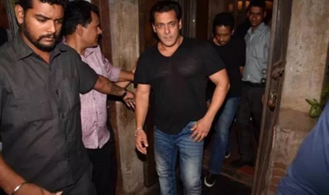 RACE 3, Jacqueline Fernandez throw the party, race 3 starcast, Salman khan, anil kapoor, bobby deol, daisy shah, sonam kapoor, anand ahuja had blast on party, bollywood news, television news, entertainment news,entertainment news, bollywood news, television news, entertainment news