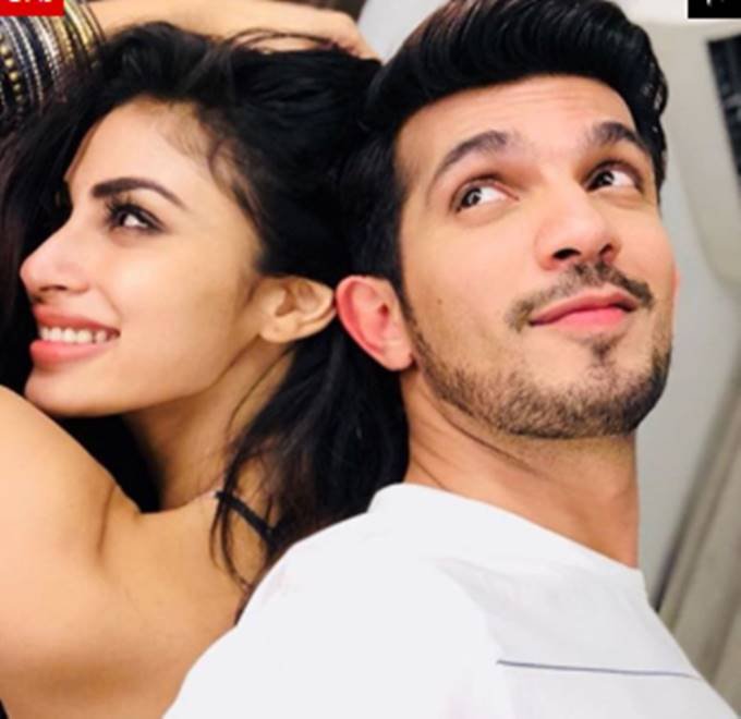 actress mouni roy, mouniroy house party, gold actress mouni invited tv celebs, mouni friend circle, here is pictures posing naagin actress mouni roy, entertainment news, bollywood news, television news, entertainment news, bollywood news, television news,entertainment news, bollywood news, television news, entertainment news, bollywood news, television news