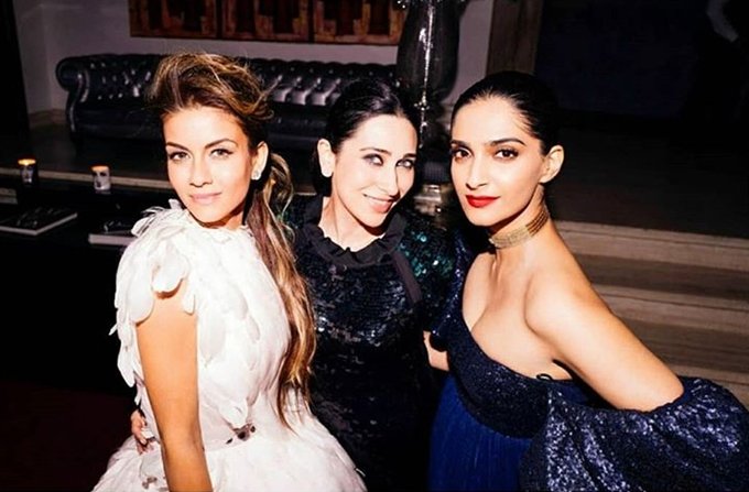 Sonam kapoor, anand ahuja, Sonam anand together in party, veere di wedding actress, Sonam kapoor kissed husband anand, people gave reaction to sonam kiss for anand, television news ,entertainment news, bollywood news, television news, entertainment news, bollywood news, television news