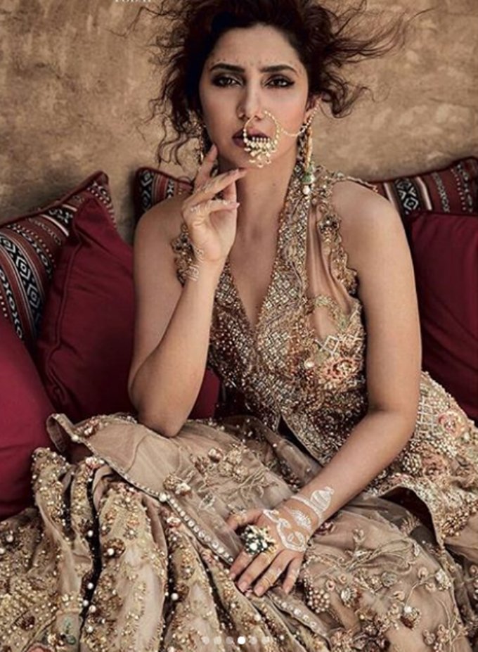 Fawad Khan, Mahira Khan, fawad khan and mahira royal couple of screen, humsafar stars fawad and mahira, mahira fawad looking good together, mahira and fawad in photoshoot, television news, entertainment news,entertainment news, bollywood news, television news, entertainment news