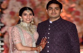 Nita Ambani, Nita Ambani dancing, Akash ambani, Shloka Mehta, Akash Shloka engagement, mumbai, Mukesh ambani, Isha mabani, reliance, reliance industries, reliance industries group, Hindi news news, News in Hindi, jansatta