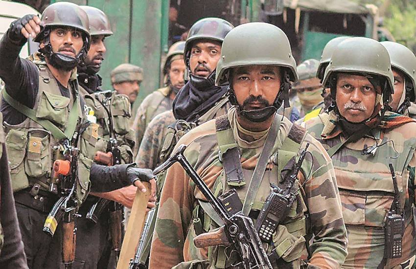 जम्मू-कश्मीर में सेना व सुरक्षा एजंसियों का ‘ऑपरेशन ऑल आउट’ शुरू होने के तहत आतंकवादी समूहों के खिलाफ कार्रवाई तेज की गई है। 