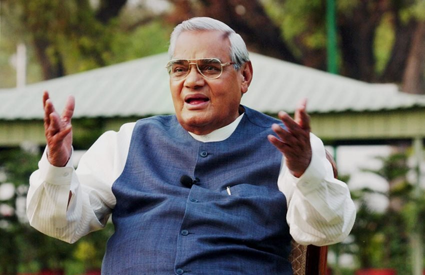 atal bihari vajpayee, atal bihari vajpayee funeral, bihari vajpayee death, atal bihari vajpayee death news, atal bihari vajpayee age, atal bihari vajpayee latest news, atal bihari vajpayee health, atal bihari vajpayee health news, atal bihari vajpayee health now, aiims, aiims news, atal bihari vajpayee aiims, foreign minister atal bihari vajpayee, Manohar shyam joshi, jansatta, Hindi news, News in Hindi, Jansatta