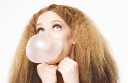 चिंगम चबाने से मजबूत होती है याददाश्त? जानें क्या है सच्चाई