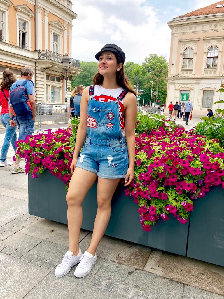 yami gautam, yami gautam sister, Surilie Gautam, Surilie Gautam movies, Surilie Gautam bollywood debute, yami gautam movies, yami gautam latest photos, yami gautam upcoming movies Surilie Gautam punjabi movies