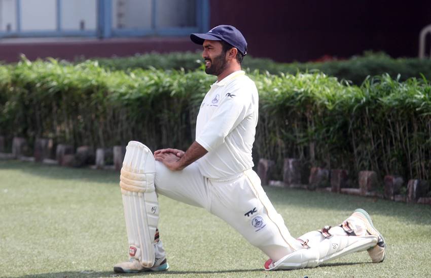 दिनेश कार्तिक ने 3 नवंबर, 2004 को ऑस्‍ट्रेलिया के खिलाफ टेस्‍ट में डेब्‍यू किया था। (Photo: Express Photo by Partha Paul 05.01.2015)
