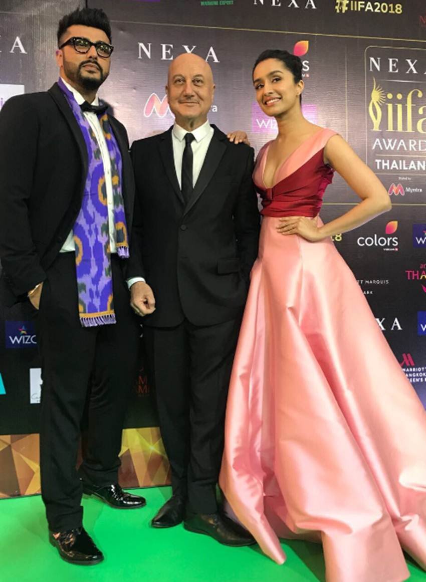 IFA Awards 2018, Dia Mirza, Anil Kapoor, Kartik Aaryan, Arjun Kapoor, Urvashi Rautela, Kriti Sanon, Bollywood stars In Bangkok for iifa awards 2018, Dia Mirza on first day of iifa 2018, Kartik Aaryan on first day of iifa 2018, Arjun Kapoor on first day of iifa 2018, out his wedding, salman in race 3, race 3 superstar salman khan, salman reply on wedding, katrina kaif, jacqueline fernandez, entertainment news, bollywood news, television news,out his wedding, salman in race 3, race 3 superstar salman khan, salman reply on wedding, katrina kaif, jacqueline fernandez, entertainment news, bollywood news, television news