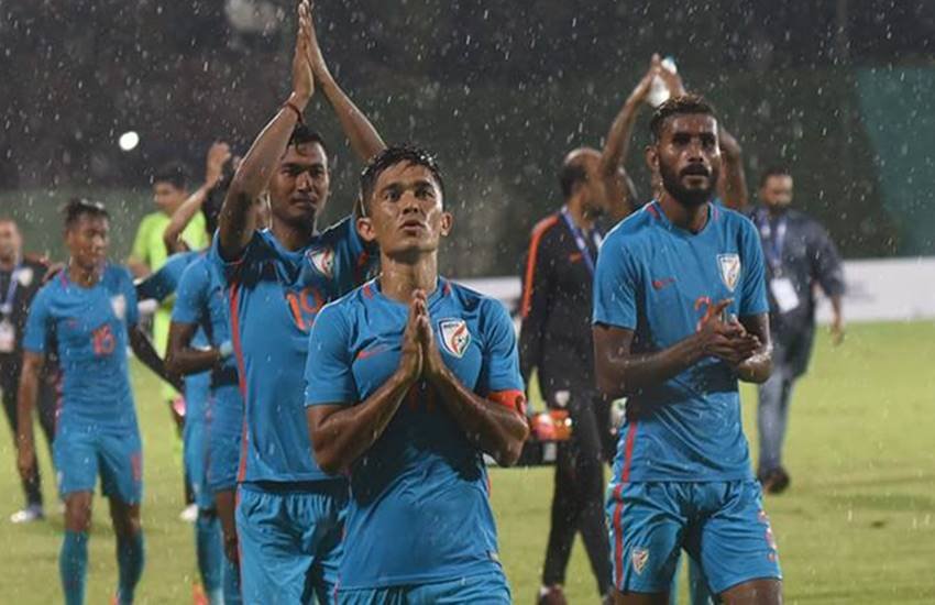India vs New Zealand Football : करिश्माई कप्तान सुनील छेत्री द्वारा किए मैच के पहले गोल के बावजूद मेजबान टीम को न्यूजीलैंड के खिलाफ 1-2 से हार झेलनी पड़ी। (photo source Express by Kevin DSouza)