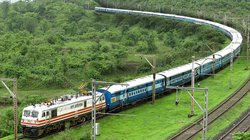 IRCTC: ऑरिजनल आईडी की कॉपी नहीं है तब भी कर सकते हैं रेल में सफर, नहीं देना पड़ेगा जुर्माना, ये है शर्त
