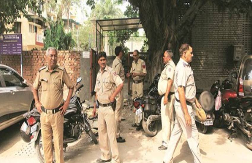 रांची में टकराव के बाद पुलिस हरकत में आई। 
