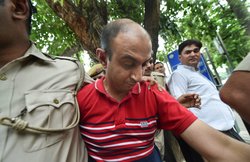 मेजर की बीवी का मर्डरः फेक FB प्रोफाइल बना मेजर हांडा ने की थी शैलजा से दोस्ती, खुद को बताता था दिल्ली का बिजनेसमैन