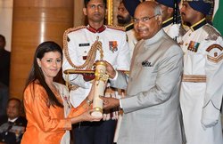 Yoga Day 2018: कहानी उस महिला की, जिसने 20 साल की लड़ाई के बाद सऊदी अरब में योगा की मचाई धूम