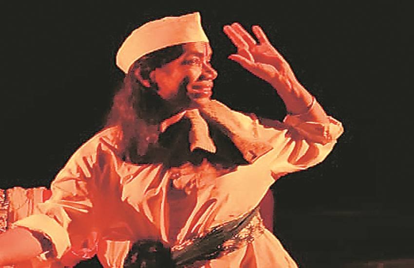 एक समय था जब धर्म और व्यवसाय को हमसे जोड़ा गया था।
