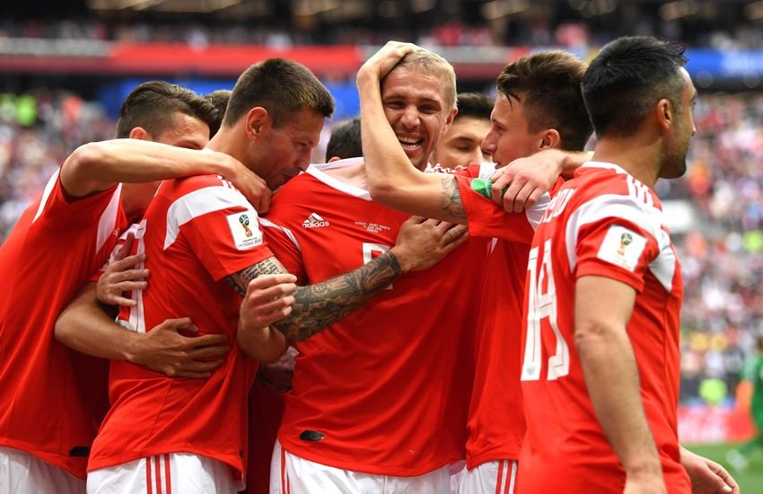 FIFA Football World Cup 2018, Russia vs Saudi Arabia Football : पिछले दो वर्षो में रूस का प्रदर्शन काफी खराब रहा है। 