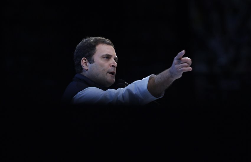 कांग्रेस पार्टी के कार्यक्रम के दौरान अध्‍यक्ष राहुल गांधी। (Photo: PTI)