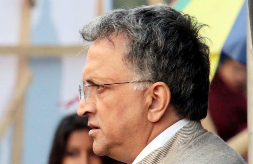 भारत के नामी इतिहासकार रामचंद्र गुहा। (Express File Photo by Partha Paul)