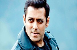 Dancing uncle, Dus Ka Dum, salman khan, Dus Ka Dum salman khan, sanjeev srivastva Dancing uncle, Dancing uncle viral video, Dancing uncle new video