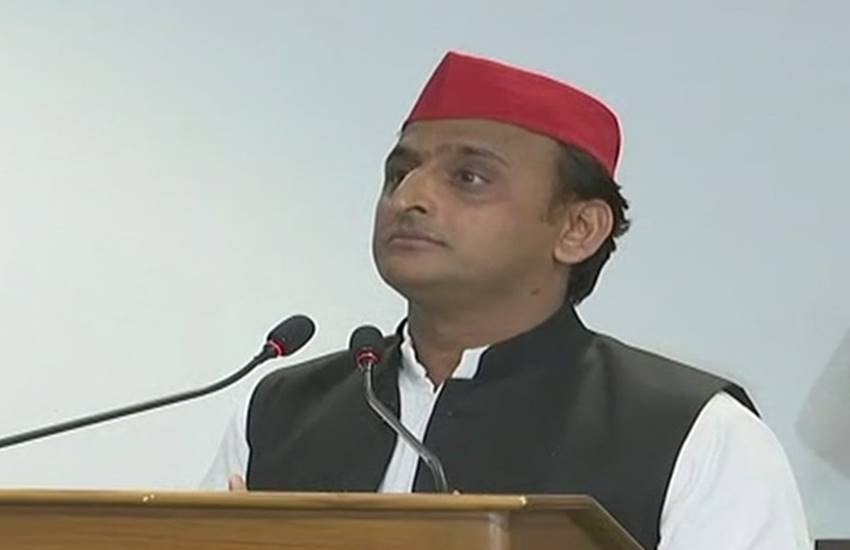 अखिलेश यादव का योगी पर हमला 