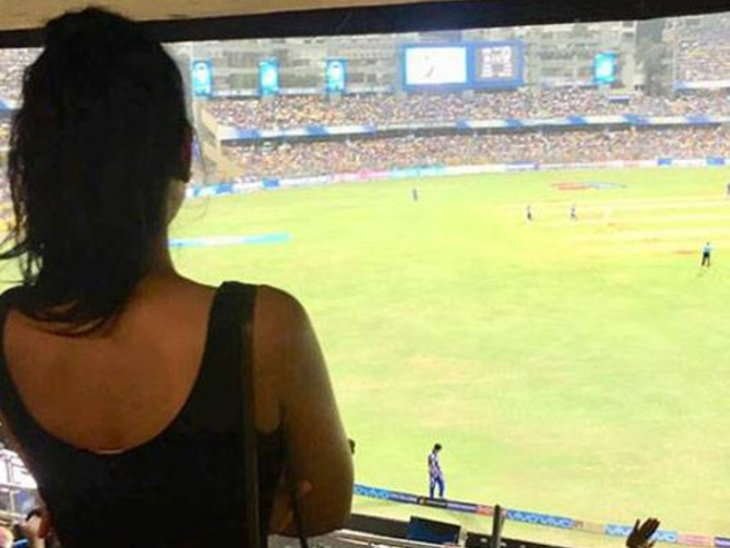 regina ramjit,Natasha Suri,Natasha,Dwayne Bravo,actress, Vivaan Bhatena,vikram bhatt,Puja Gupta,Natasha Suri,Mika Singh,Karan Singh Grover,Bipasha Basu,Bhushan Patel,'King Liar','Aadat