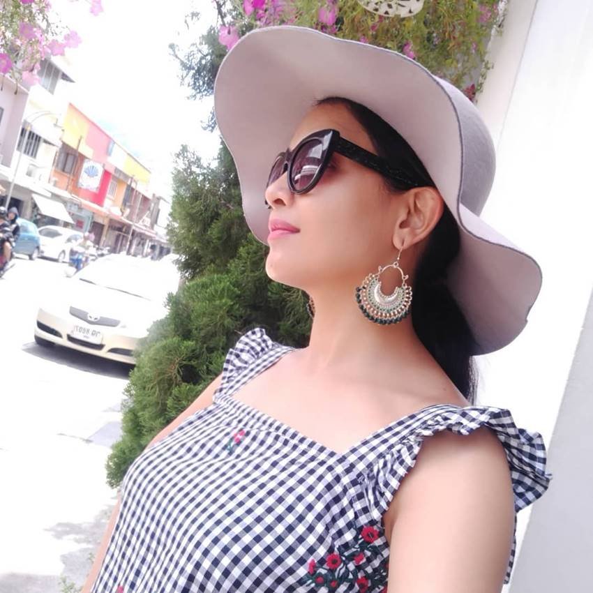 bhabhi ji ghar par hain,shubhangi atre,shubhangi atre bikini,shubhangi atre swimsuit" />