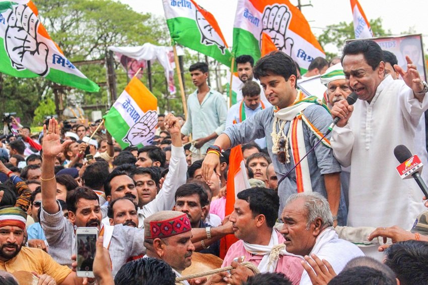 jyotiraditya scindia attack bjp central government, jyotiraditya scindia attack, bhopal new