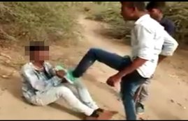 Gujarat, Dalit beaten, Rajwari shoes, Rajput, mehsana, mehsana police, Gujarat, hindi news, News in Hindi, Jansatta