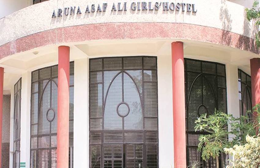 Jamia Millia Islamia, Jamia Millia Islamia hostel, girls hostel, girls hostel rule, Delhi hostel, Delhi news, News in Hindi, Hindi news, Jansatta