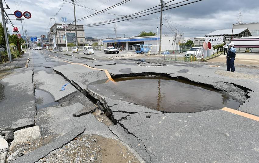 Japan, Japan earthquake, earthquake in japan, osaka city, earthquake osaka city, osaka city earthquake, World news