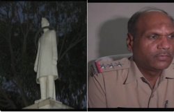 राजस्थान: जवाहर लाल नेहरू की मूर्ति से खिलवाड़, गले पर चढ़ाया टायर