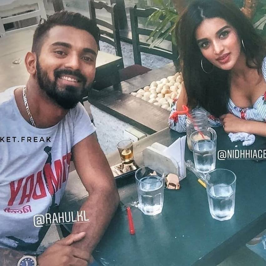 "nidhhi agerwal, nidhhi agerwal kl rahul, kl rahul girlfriend, nidhi agarwal kl rahul dating, nidhhi agerwal pics, who is nidhhi agerwal