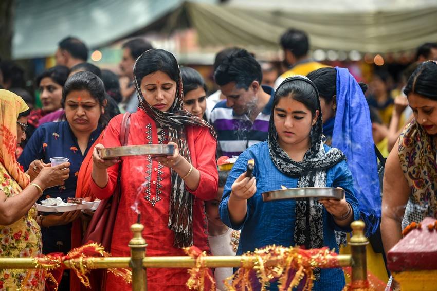 "Political geography, Geography of Asia, Kashmiri Pandit, Asia, Kashmir conflict, Kashmiri, Kashmir, Kashmiris, Exodus of Kashmiri Hindus, Satish Mahaldar, temple of Ragnya Devi, Ganderbal