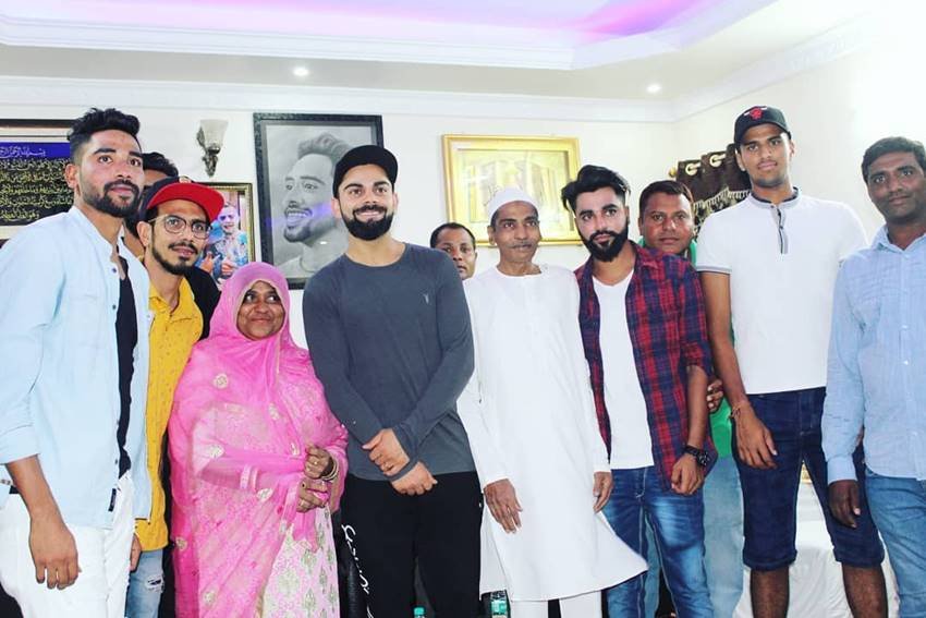 Mohammed Siraj, Gift, Jeep Compass, IPL Auction, IPL Salary, indian cricketer Mohammed Siraj, Mohammed Siraj new ride, Mohammed Siraj new car, Mohammed Siraj photos, Mohammed Siraj gallery jansata, Mohammed Siraj run, Mohammed Siraj wicket, IPL Mohammed Siraj, Mohammed Siraj in ipl Mohammed Siraj with kohli, kohali team Player Mohammed Siraj