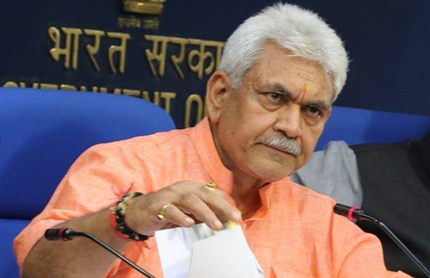 केंद्रीय संचार राज्य मंत्री (स्वतंत्र प्रभार) मनोज सिन्हा ने बताया कि 3जी और 4जी लाने में भारत पिछड़ गया था, इसलिए 5जी के लिए पूरी तैयारी पहले से की जा रही है। केंद्रीय संचार राज्य मंत्री (स्वतंत्र प्रभार) मनोज सिन्हा ने बताया कि 3जी और 4जी लाने में भारत पिछड़ गया था, इसलिए 5जी के लिए पूरी तैयारी पहले से की जा रही है।