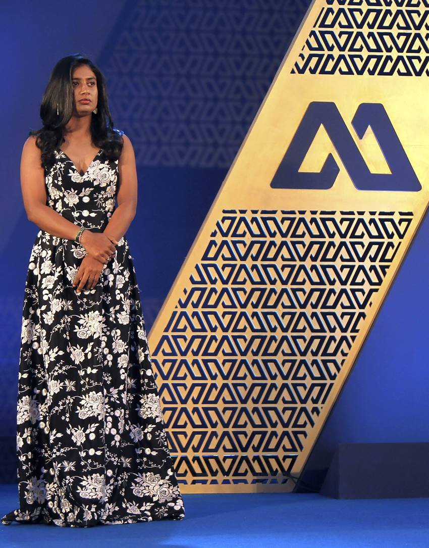 smriti mandhana, harmanreet kaur, viart kohli, mithali raj, AAnushka sharma, deepika pallikal, dinesh karthik, Krunalpandya, hadrik pandya, Naman, BCCI Award, M A K Pataudi Memorial Lecture and BCCI Awards,