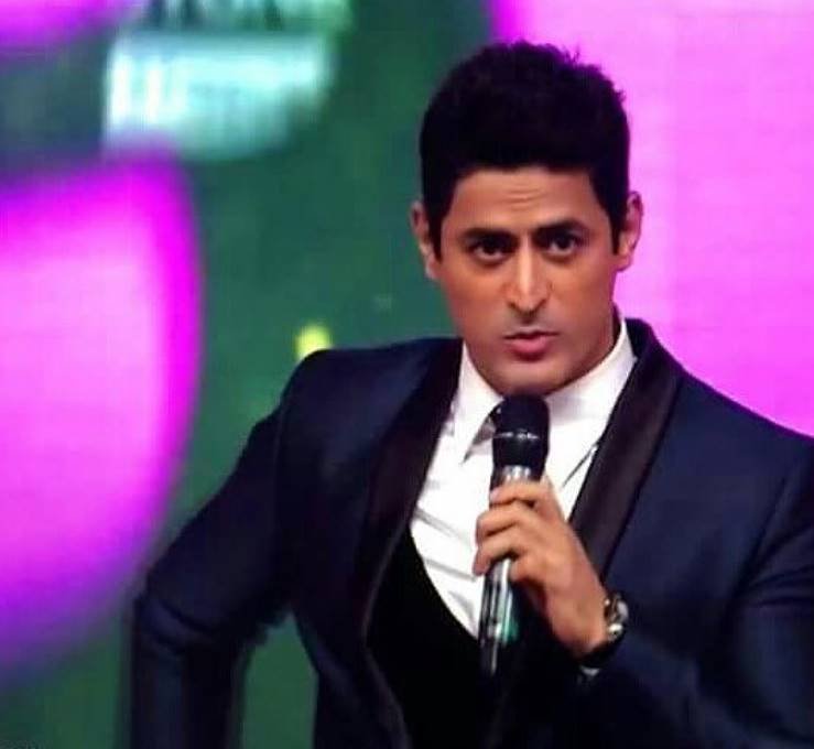 mouni roy, mohit raina, gold, mouni mohit, mouni roy gold, akshay kumar, mouni roy role gold, mohit mouni relationship, mouni roy movies