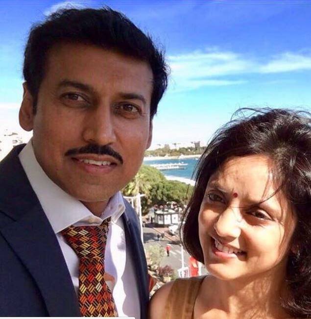 Jaiveer Shergill-divayata, devendra fadnavis- : Amruta Fadnavis Fadnavis,sachin pilot with sara pilot, Major Rajyavardhan Singh Rathore, Indian Youth Politician Education