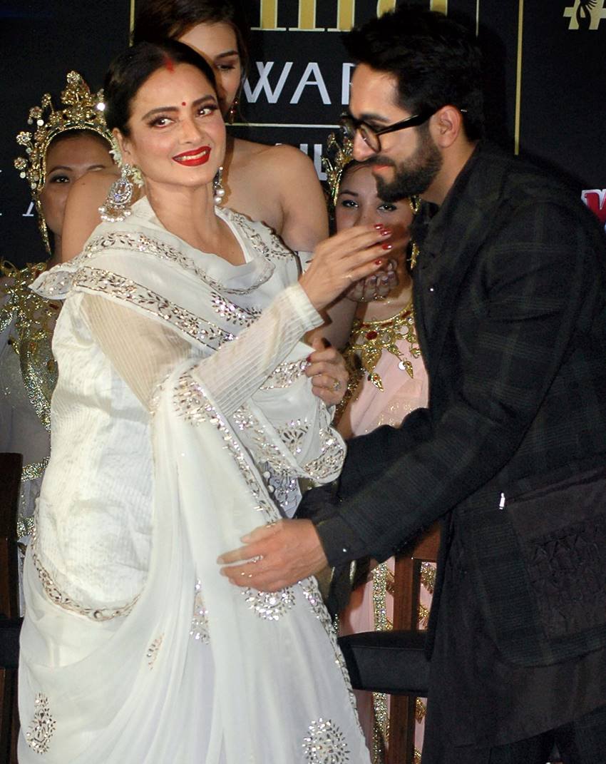 IIFA, IIFA 2018, Rekha, Bobby Deol, Varun Dhawan, Kriti Sanon, IIFA media event, IIFA photos, IIFA news, IIFA mumbai event photos, IIFA rekha