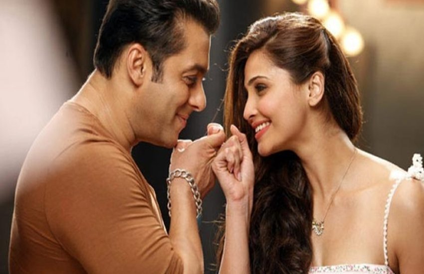 डेजी शाह का डायलॉग हर जगह हो रहा वायरल