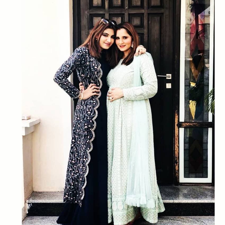 Sania Mirza pre pregnancy clothes instragram, Sania Mirza, Sania Mirza latest pics, Sania Mirza baby bump, tennis star Sania Mirza
