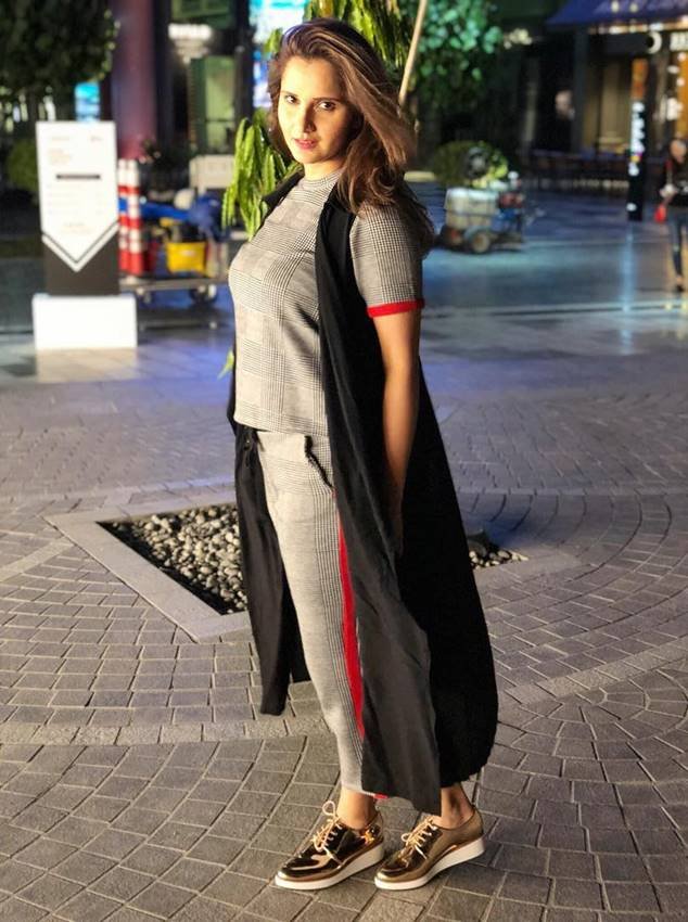 Sania Mirza pre pregnancy clothes instragram, Sania Mirza, Sania Mirza latest pics, Sania Mirza baby bump, tennis star Sania Mirza