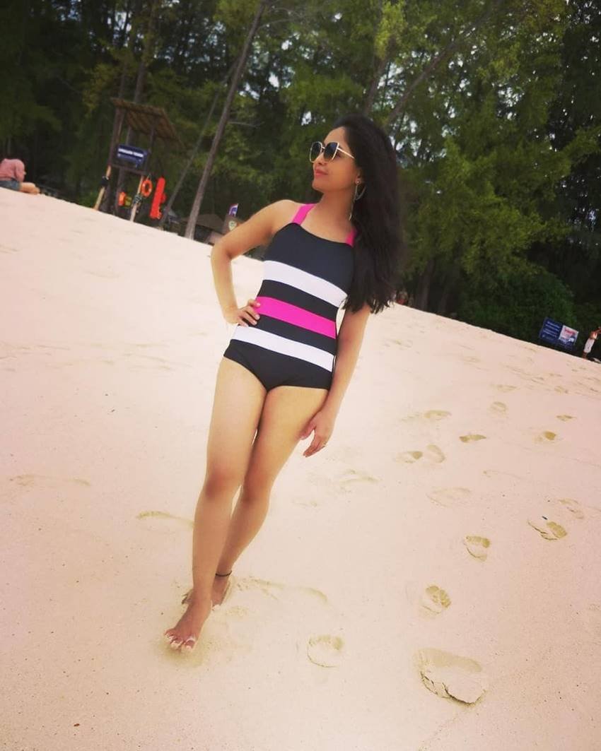 bhabhi ji ghar par hain,shubhangi atre,shubhangi atre bikini,shubhangi atre swimsuit" />