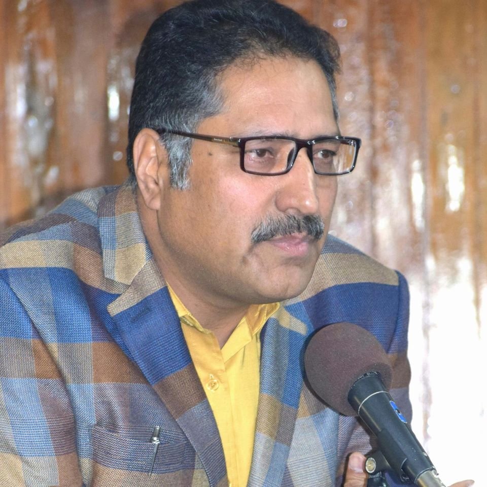 mohammad kaif, tweet, sacrifice, army man, aurangzeb, people, reacts, twitter,Shujaat Bukhari, editor Shujaat Bukhari, rising Kashmir, Pakistan, UN report on Kashmir, UN report, former Jammu Kashmir cm omar abdullah, Hindi news, News in Hindi, Jansatta"